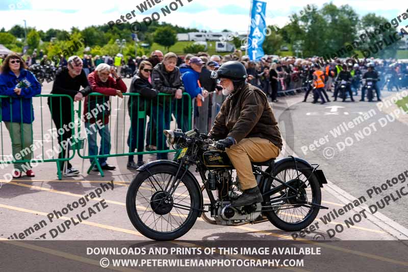 Vintage motorcycle club;eventdigitalimages;no limits trackdays;peter wileman photography;vintage motocycles;vmcc banbury run photographs